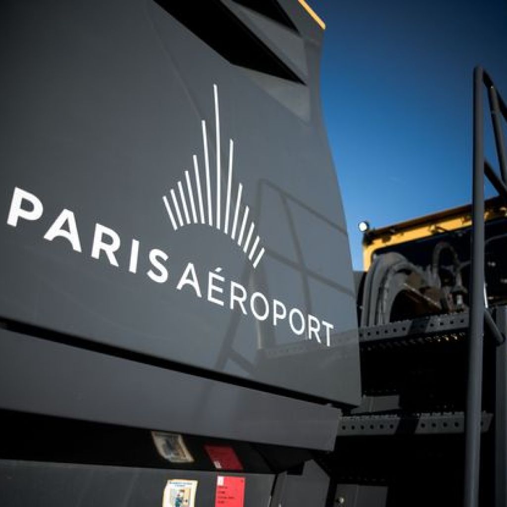 Neige : Le point sur les perturbations à prévoir dans les aéroports de Roissy et Orly dimanche Neige : Le point sur les perturbations à prévoir dans les aéroports de Roissy et Orly dimanche