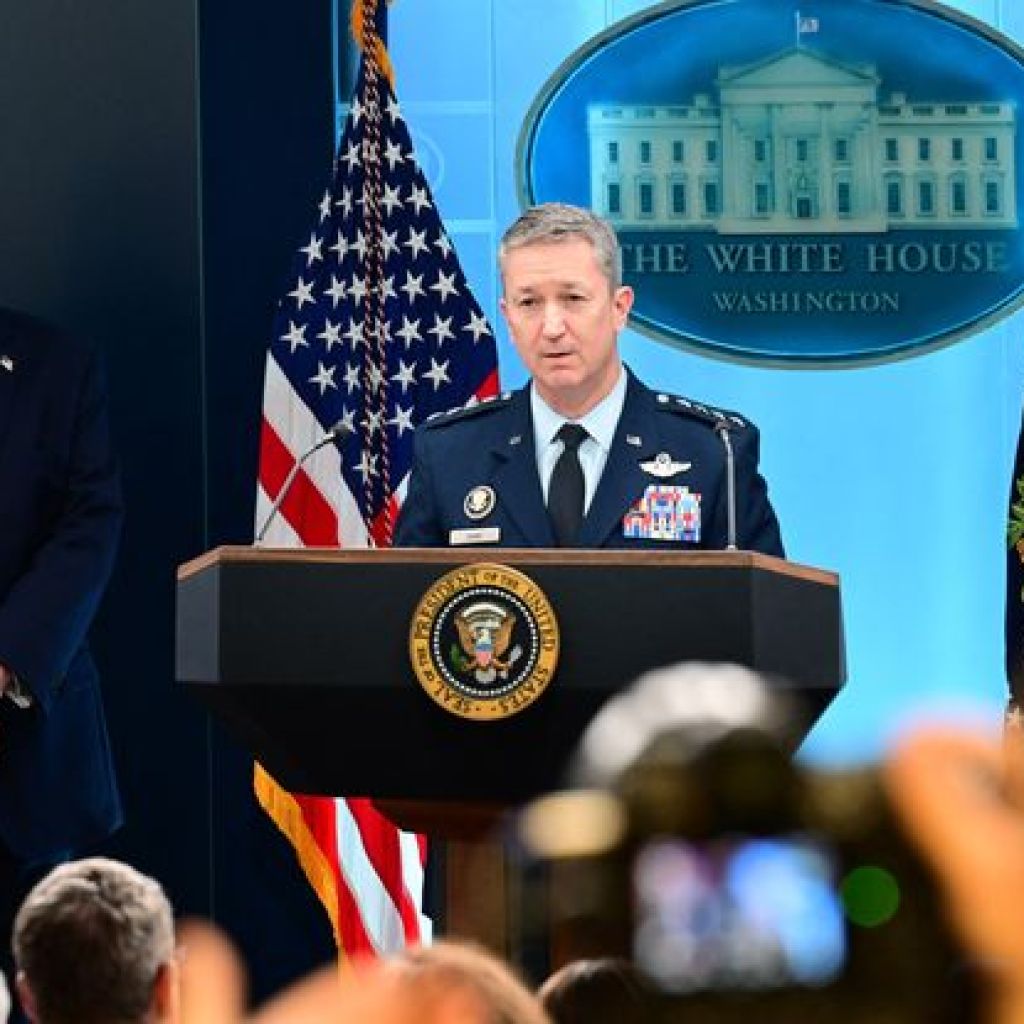 Guerre au Moyen-Orient : La double opération américaine pour sauver les aviateurs en Iran Guerre au Moyen-Orient : La double opération américaine pour sauver les aviateurs en Iran