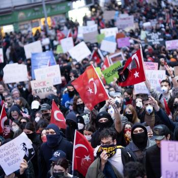 En Turquie, dans le mouvement contre Erdogan, « ce sont les étudiants qui font tout » En Turquie, dans le mouvement contre Erdogan, « ce sont les étudiants qui font tout »