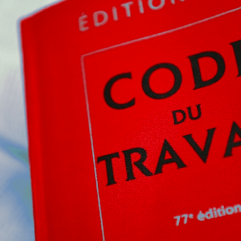 Indemnités de licenciement : la Cour de cassation tranche en faveur des ordonnances Macron et du patronat Indemnités de licenciement : la Cour de cassation tranche en faveur des ordonnances Macron et du patronat