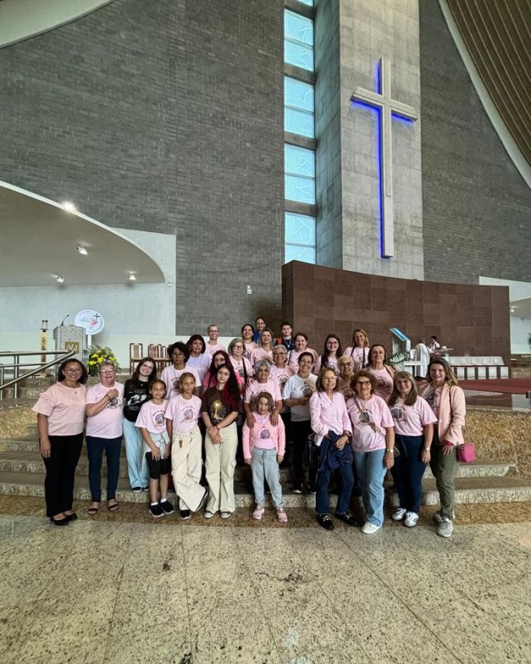 Romaria do Terço das Mulheres leva fiéis ao Santuário Santa Paulina Romaria do Terço das Mulheres leva fiéis ao Santuário Santa Paulina