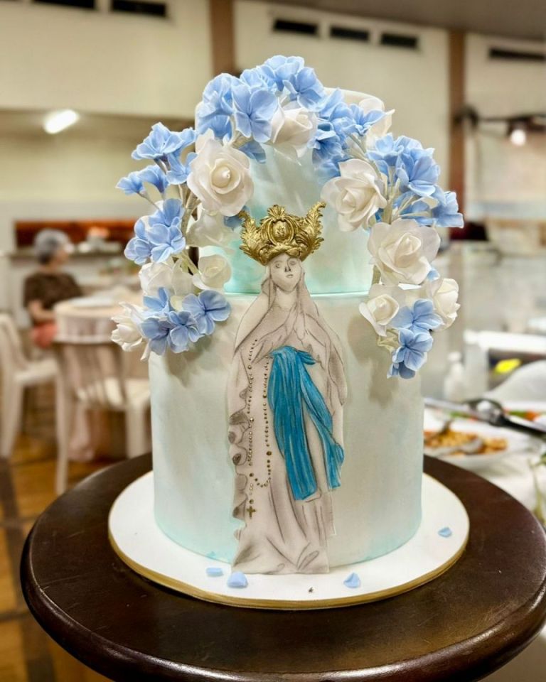 Nossa Senhora de Lourdes é celebrada com missa solene e jantar festivo Nossa Senhora de Lourdes é celebrada com missa solene e jantar festivo