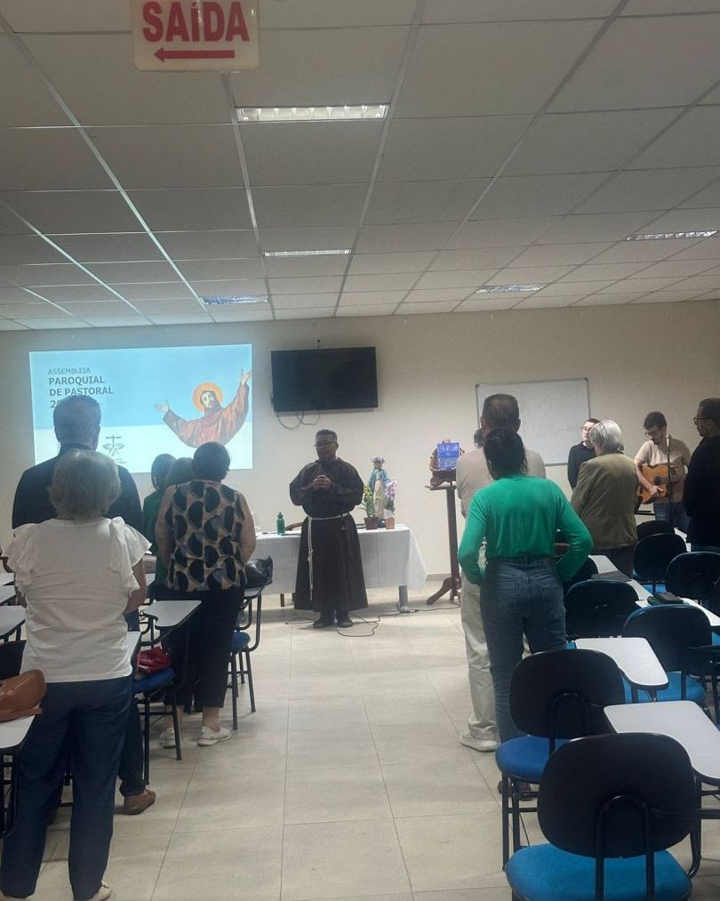 Assembleia Paroquial reflete sobre os quatro pilares do Plano Pastoral e traça metas para 2026 Assembleia Paroquial reflete sobre os quatro pilares do Plano Pastoral e traça metas para 2026