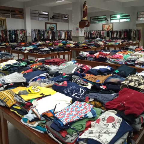 Ação Social Paroquial realiza com sucesso mais um bazar Ação Social Paroquial realiza com sucesso mais um bazar