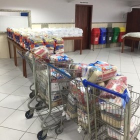 Ação Social realiza doações às famílias carentes Ação Social realiza doações às famílias carentes