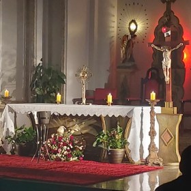 Lucernário é celebrado na primeira terça-feira deste mês Lucernário é celebrado na primeira terça-feira deste mês