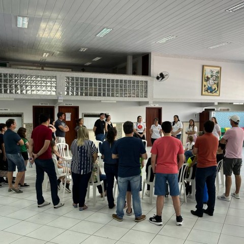 IVC – Mistagogia paroquial realiza ação solidária em contribuição ao Dia dos Pobres IVC – Mistagogia paroquial realiza ação solidária em contribuição ao Dia dos Pobres