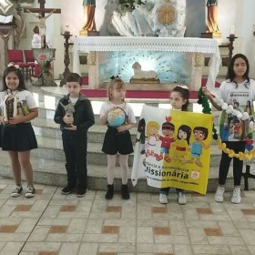 Paróquia celebra Dia Mundial das Missões Paróquia celebra Dia Mundial das Missões