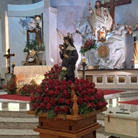 Dia de Santa Rita de Cássia é celebrado com fé e devoção Dia de Santa Rita de Cássia é celebrado com fé e devoção