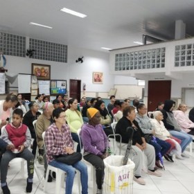 Doações mensais são entregues para famílias cadastradas na Ação Social Paroquial Doações mensais são entregues para famílias cadastradas na Ação Social Paroquial