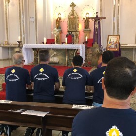 24 horas para o Senhor: vigília, oração e escuta da Palavra 24 horas para o Senhor: vigília, oração e escuta da Palavra