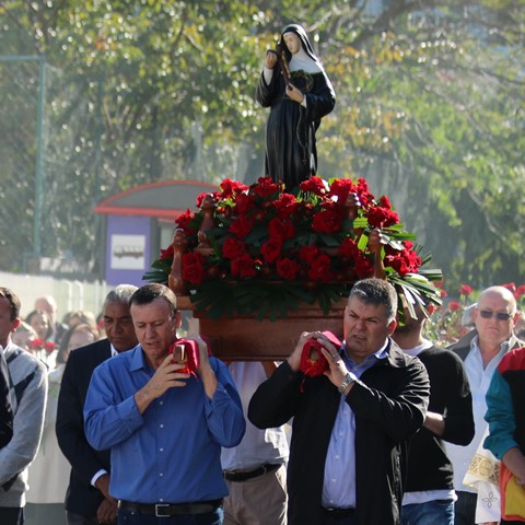 Santa Rita de Cássia é celebrada com procissão e santa missa Santa Rita de Cássia é celebrada com procissão e santa missa