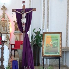 Paróquia celebra Quarta-feira de Cinzas e início da Quaresma Paróquia celebra Quarta-feira de Cinzas e início da Quaresma