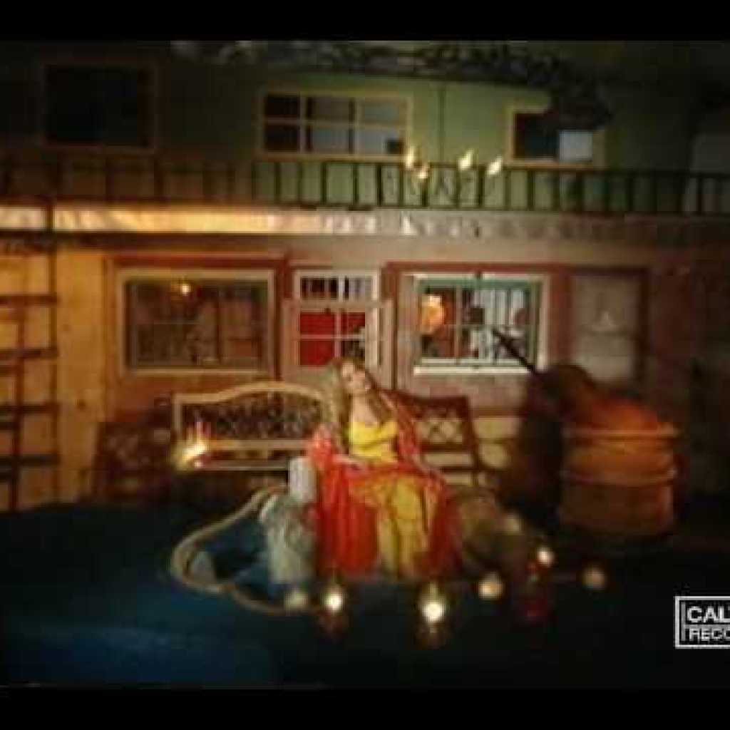 Leila Forouhar – Neshooni | لیلا فروهر – نشونی Leila Forouhar – Neshooni | لیلا فروهر – نشونی