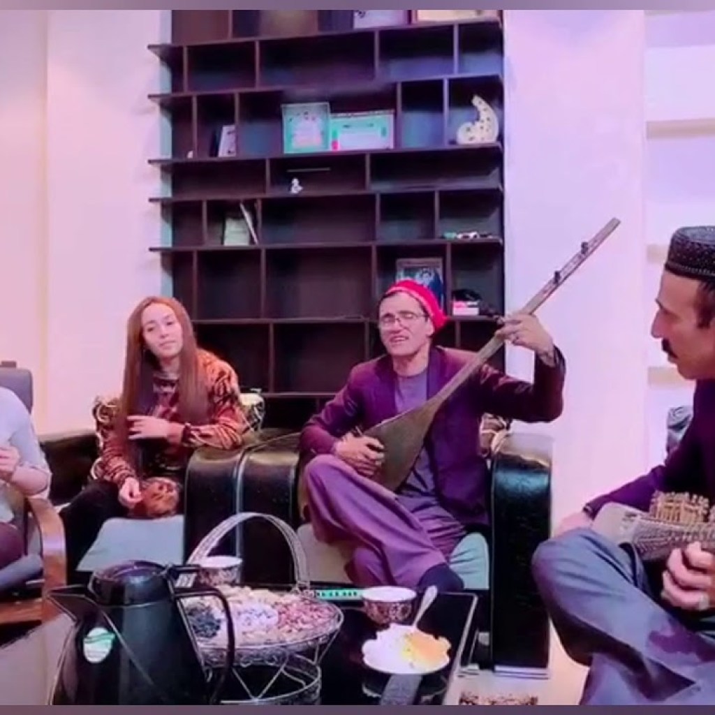 Mir Maftoon, Seeta Qasemie & Mahiri Tahiri – Aroos E Nazdana LIVE Performance Mir Maftoon, Seeta Qasemie & Mahiri Tahiri – Aroos E Nazdana LIVE Performance