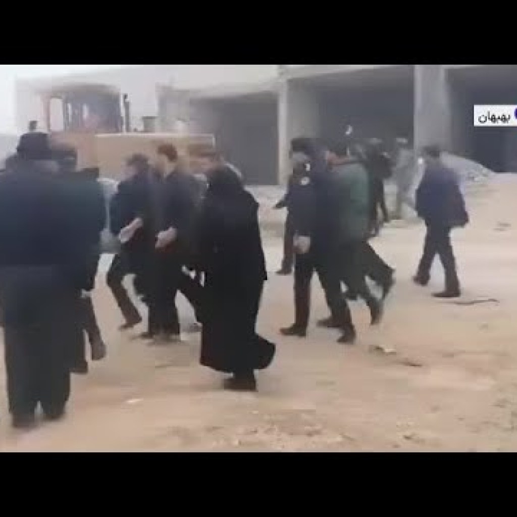 ویدئو منتسب به تخریب خانههای شهروندان با حکم دادگستری و سازمان زمین شهری بهبهان ویدئو منتسب به تخریب خانههای شهروندان با حکم دادگستری و سازمان زمین شهری بهبهان