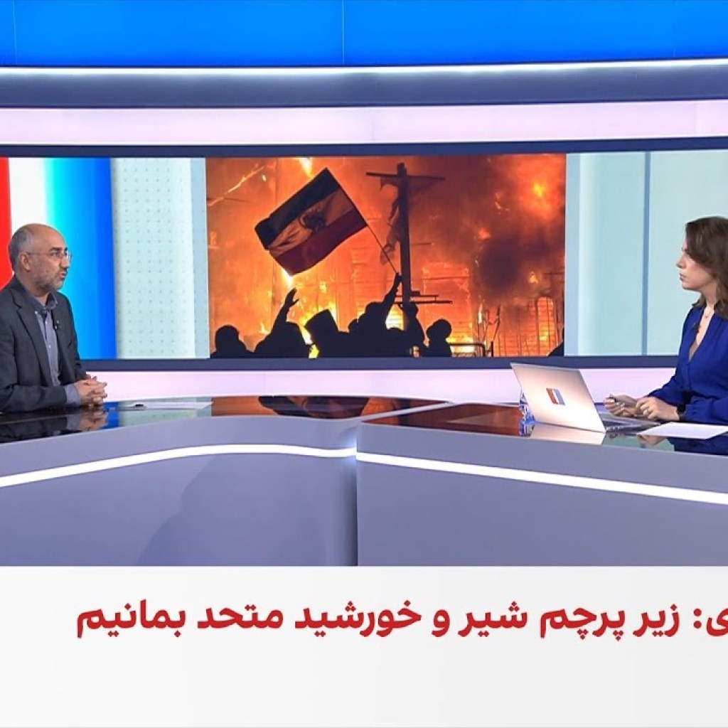 تصاویر تازه نشان میدهد نیروهای سرکوب دختری را با قمه و لگد هدف قرار دادند تصاویر تازه نشان میدهد نیروهای سرکوب دختری را با قمه و لگد هدف قرار دادند