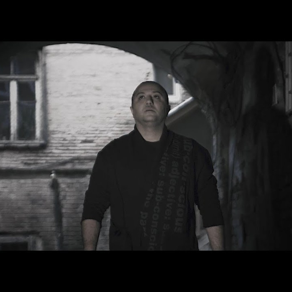 Hamed Nikpay – “Mimiram” OFFICIAL VIDEO | حامد نیک پی – میمیرم Hamed Nikpay – “Mimiram” OFFICIAL VIDEO | حامد نیک پی – میمیرم