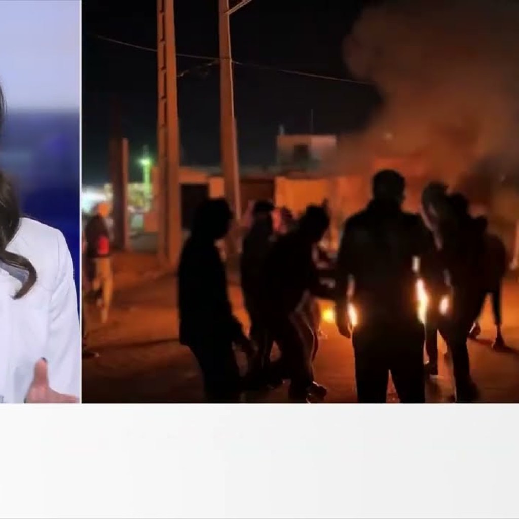 تصاویر رسیده به ایراناینترنشنال نشان میدهد اعتراضات ۱۸ دی فراتر از شهرهای بزرگ بود تصاویر رسیده به ایراناینترنشنال نشان میدهد اعتراضات ۱۸ دی فراتر از شهرهای بزرگ بود