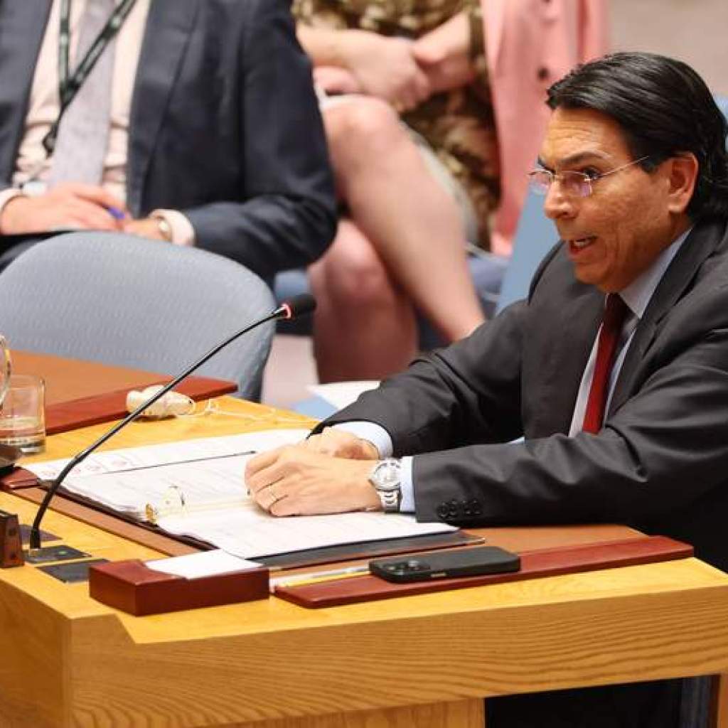 کشورهای حاشیه خلیج فارس در سازمان ملل متحد در قبال ایران رهبری می کنند در حالی که اروپا موضع خود را تضعیف می کند کشورهای حاشیه خلیج فارس در سازمان ملل متحد در قبال ایران رهبری می کنند در حالی که اروپا موضع خود را تضعیف می کند