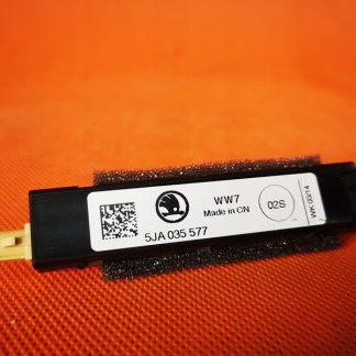 VW Polo 6R Antena telefonu 5ja035577 5ja035577 / A.0.1.3. / (Frog_Cars) VW Polo 6R Antena telefonu 5ja035577 5ja035577 / A.0.1.3. / (Frog_Cars)