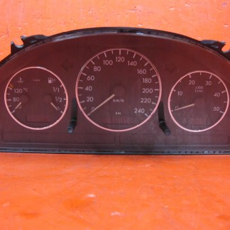 MERCEDES ML W163 LICZNIK ZEGARY CDI A1635407111 15443884 A2C53033834 LICZNIK MERCEDES ML W163 LICZNIK ZEGARY CDI A1635407111 15443884 A2C53033834 LICZNIK