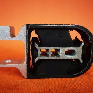 Volvo V40 T3 Łapa Poduszka Silnika 31359652 31359652 / / A.0.1.7. / (Frog_Cars) Volvo V40 T3 Łapa Poduszka Silnika 31359652 31359652 / / A.0.1.7. / (Frog_Cars)