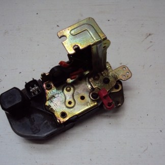 ZAMEK DRZWI PRAWY TYŁ CHRYSLER PACIFICA 03- ZAMEK DRZWI PRAWY TYŁ CHRYSLER PACIFICA 03-