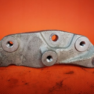 Volvo V40 T3 Łapa Wspornik Skrzyni biegów 31375641 31375641 / A.0.1.7. / (Frog_Cars) Volvo V40 T3 Łapa Wspornik Skrzyni biegów 31375641 31375641 / A.0.1.7. / (Frog_Cars)