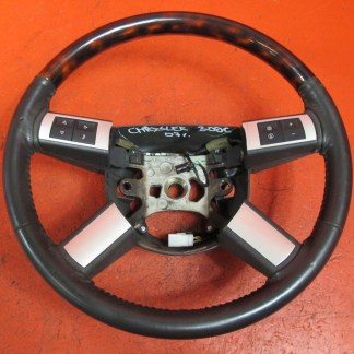 CHRYSLER 300C KIEROWNICA MULTIFUNKCYJNA SKÓRZANA DREWNO KIEROWNICA MULTI CHRYSLER 300C 3.0 CRD CHRYSLER 300C KIEROWNICA MULTIFUNKCYJNA SKÓRZANA DREWNO KIEROWNICA MULTI CHRYSLER 300C 3.0 CRD