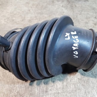 WĄŻ RURA DOLOT POWIETRZA VOYAGER IV 3.3 V6 04861414AA WĄŻ RURA DOLOT POWIETRZA VOYAGER IV 3.3 V6 04861414AA