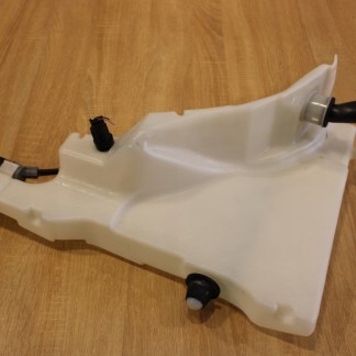 ZBIORNIK SPRYSKIWACZY JAGUAR XF X250 3.0D 8X23-17B613-A ZBIORNIK SPRYSKIWACZY JAGUAR XF X250 3.0D 8X23-17B613-A