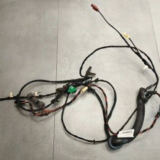 Audi A1 8X WIĄZKA KLAPY TYŁ 8X0971147H Audi A1 8X WIĄZKA KLAPY TYŁ 8X0971147H