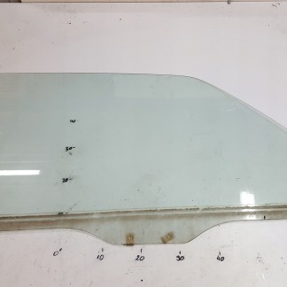 MITSUBISHI PAJERO III 99-06r SZYBA DRZWI PRAWA PRZÓD MITSUBISHI PAJERO III 99-06r SZYBA DRZWI PRAWA PRZÓD