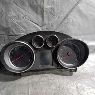 LICZNIK OPEL INSIGNIA A 13327316 AATJ ANGLIK LICZNIK OPEL INSIGNIA A 13327316 AATJ ANGLIK