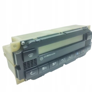 VW PASSAT B5 PANEL KLIMATYZACJI KLIMATRONIC 3B1907044A 5HB007617-02 VW PASSAT B5 PANEL KLIMATYZACJI KLIMATRONIC 3B1907044A 5HB007617-02