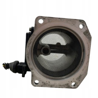 AUDI A4 B5 1.6 PRZEPŁYWOMIERZ 037906461B AUDI A4 B5 1.6 PRZEPŁYWOMIERZ 037906461B