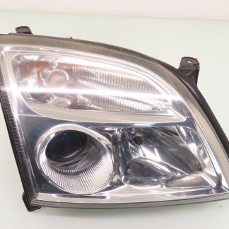 LAMPA PRAWA PRZEDNIA OPEL SIGNUM XENON 15588800 5DV00829000 LAMPA PRAWA PRZEDNIA OPEL SIGNUM XENON 15588800 5DV00829000