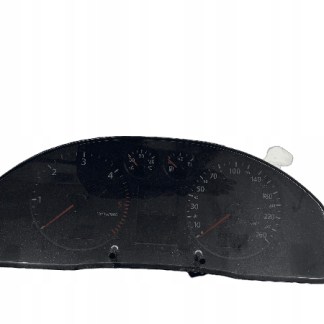 AUDI A4 B5 LIFT 1.9 TDI LICZNIK ZEGARY PÓŁ FIS 8D0920900 AUDI A4 B5 LIFT 1.9 TDI LICZNIK ZEGARY PÓŁ FIS 8D0920900