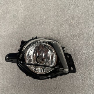 !2007 BMW E90 Sedan Przednie prawe pasażer Światło przeciwmgielne 7158542 ! 7158542 715 8542 !2007 BMW E90 Sedan Przednie prawe pasażer Światło przeciwmgielne 7158542 ! 7158542 715 8542