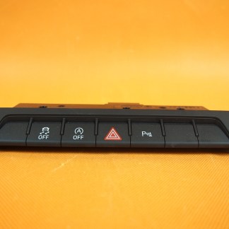 Audi A1 GB 82 Panel Przycisków Konsoli 82A925301AA 82A925301AA / A.0.6.3. / (Frog_Cars) Audi A1 GB 82 Panel Przycisków Konsoli 82A925301AA 82A925301AA / A.0.6.3. / (Frog_Cars)