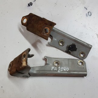 MITSUBISHI PAJERO III 99-06r ZAWIASY MASKI KOMPLET MITSUBISHI PAJERO III 99-06r ZAWIASY MASKI KOMPLET