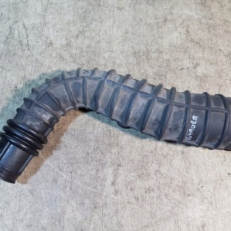 WĄŻ RURA DOLOT POWIETRZA VOYAGER III 2.5 TD WĄŻ RURA DOLOT POWIETRZA VOYAGER III 2.5 TD