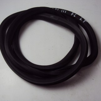 USZCZELKA DRZWI LEWY TYŁ SEAT LEON III USZCZELKA DRZWI LEWY TYŁ SEAT LEON III