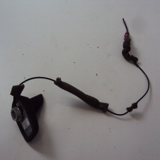 ANTENA AUDI A4 B7 2.0 TDI KOMBI 2006- 8E9035503M ANTENA AUDI A4 B7 2.0 TDI KOMBI 2006- 8E9035503M