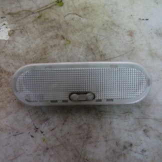 DACIA DOKKER LAMPKA WNĘTRZA 01 DACIA DOKKER LAMPKA WNĘTRZA 01