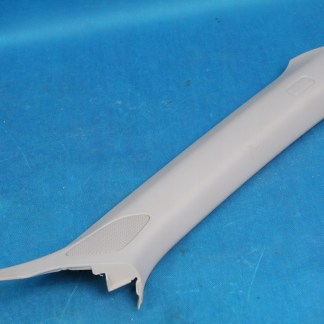 AUDI A1 8X OSŁONA SŁUPKA A PRAWA DT4 16R 8X0867234A 8X0867234A A1 8X 23/01 AUDI A1 8X OSŁONA SŁUPKA A PRAWA DT4 16R 8X0867234A 8X0867234A A1 8X 23/01