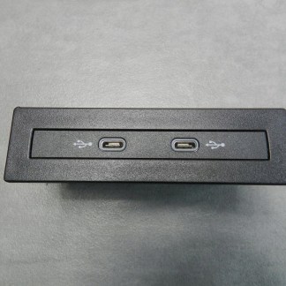 VW ARTEON GNIAZDO PORT USB 5NA035736 VW ARTEON GNIAZDO PORT USB 5NA035736