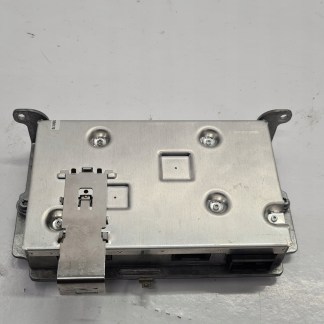 AUDI A4 B8 A5 8T WZMACNIACZ GŁOŚNIKÓW 8T0035462 AUDI A4 B8 A5 8T WZMACNIACZ GŁOŚNIKÓW 8T0035462