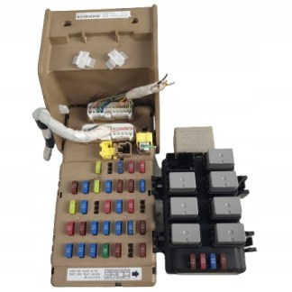 IMPREZA III GH SKRZYNKA BEZPIECZNIKÓW 82201FG010 IMPREZA III GH SKRZYNKA BEZPIECZNIKÓW 82201FG010